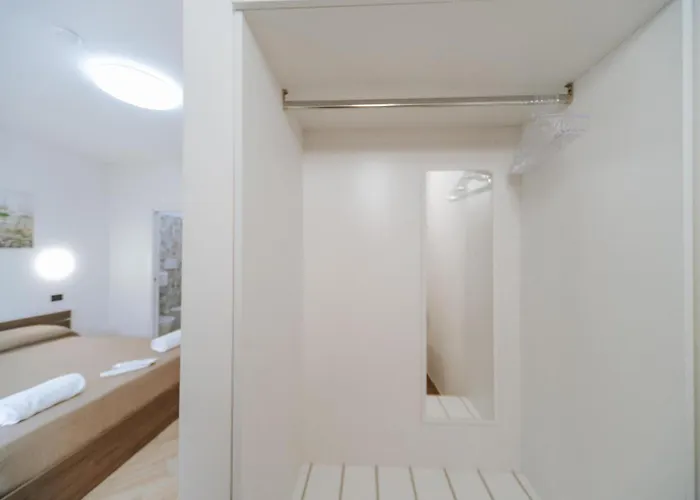 Guest 144 לינה וארוחת בוקר